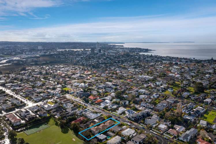 11 Waitemata Road Hauraki_20