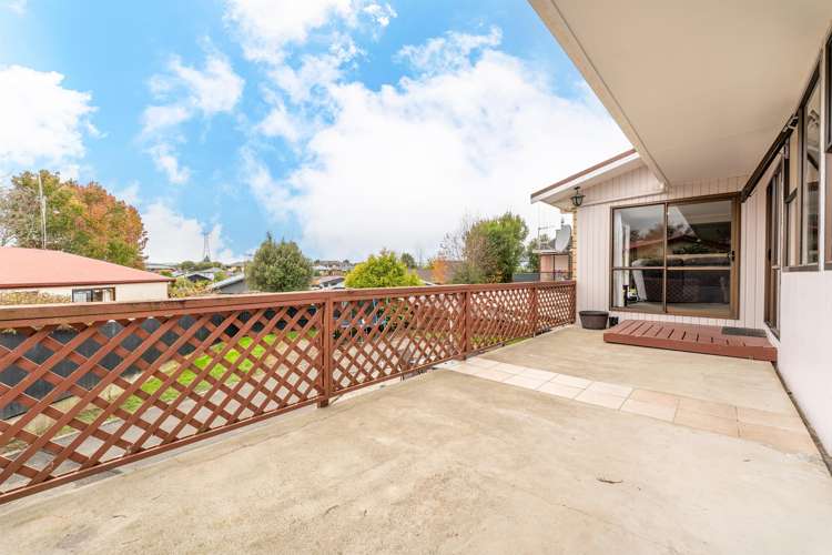 17 Huxley Street_2