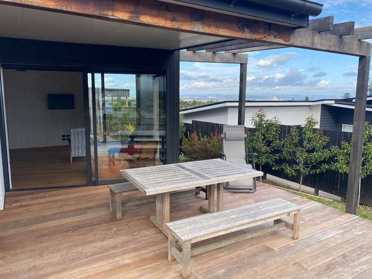 218 The Ridgeway Stoke_12