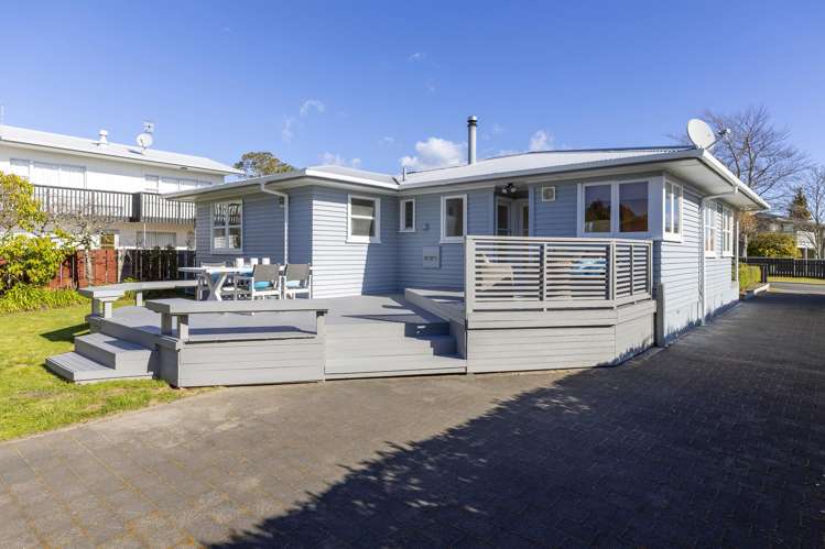 12 Charles Crescent Rainbow Point_14