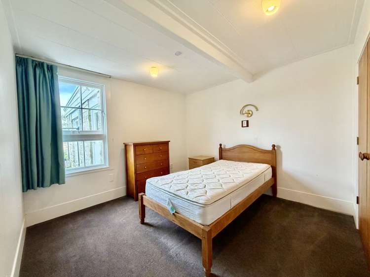 2/126 North Road Clevedon_6