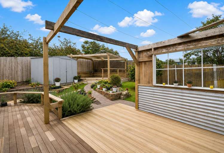 4 Brian Crescent Stanmore Bay_7