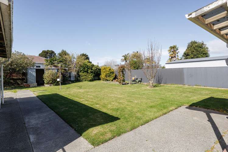 22 Trent Street Taradale_11
