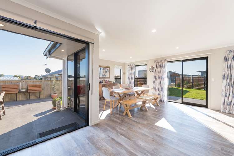 20 Pine Crest Drive Richmond_8