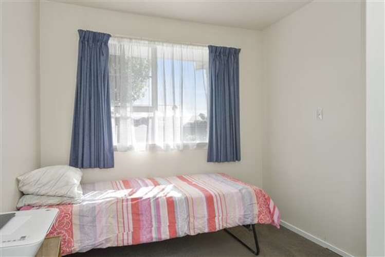 71 Denise Crescent Hornby_10