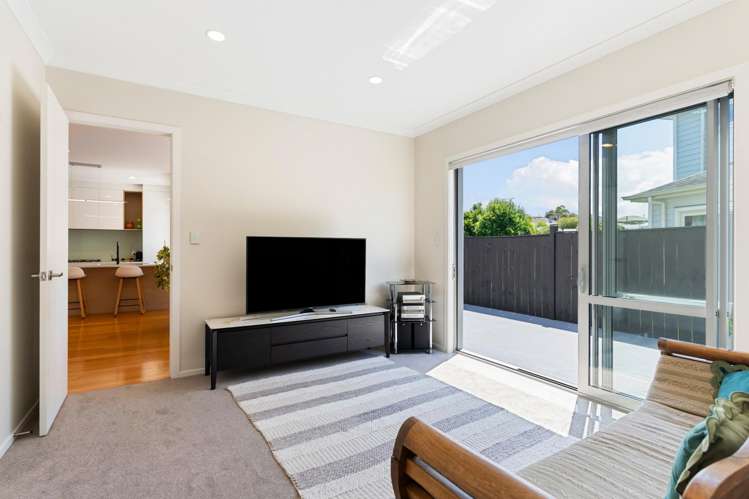 38b Olsen Avenue Hillsborough_15