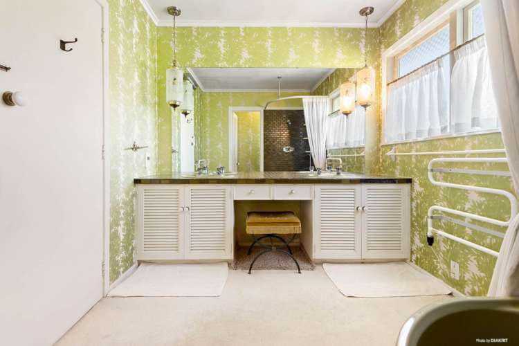 18 Dennis Avenue Hillpark_15