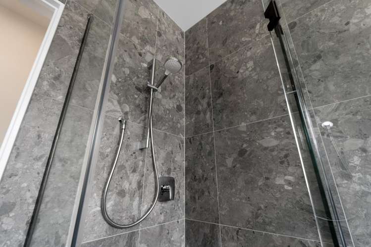 8 Kumukumu Road Long Bay_26