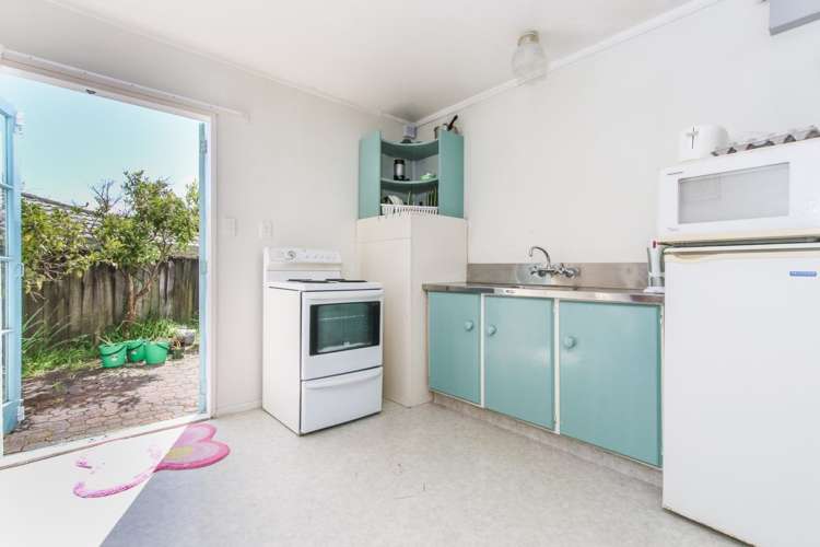 4a Brandon Road Glen Eden_9