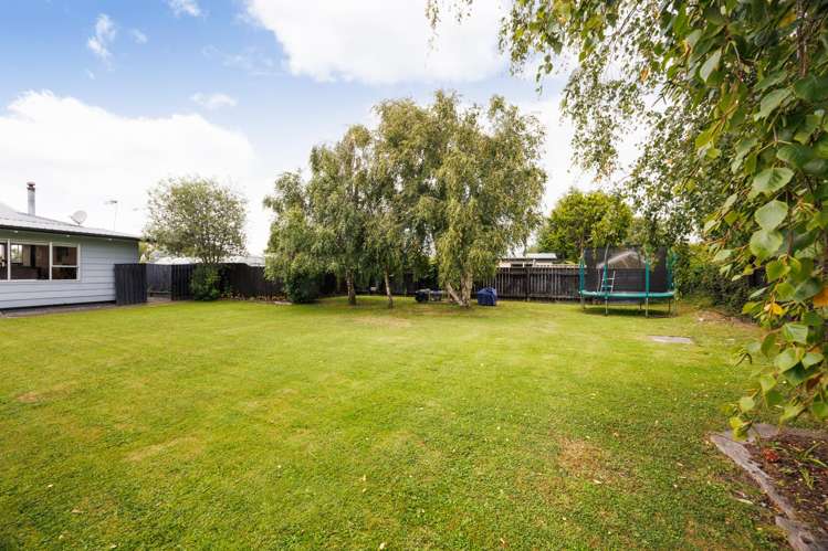 27 Ferndale Place Feilding_30