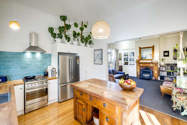 16 Owen Street Napier South_5