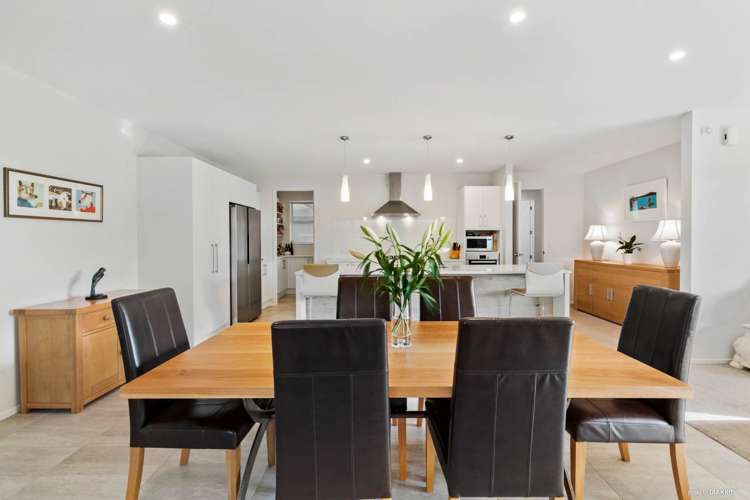 14 Defender Crescent Beachlands_4