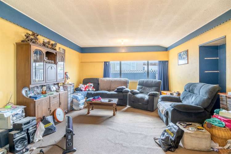 26 Coronation Street Strathern_2