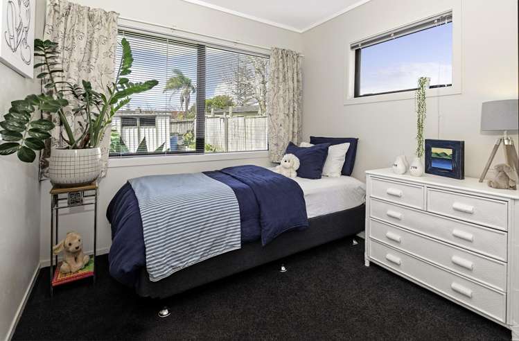 4 Sarah Place Farm Cove_18