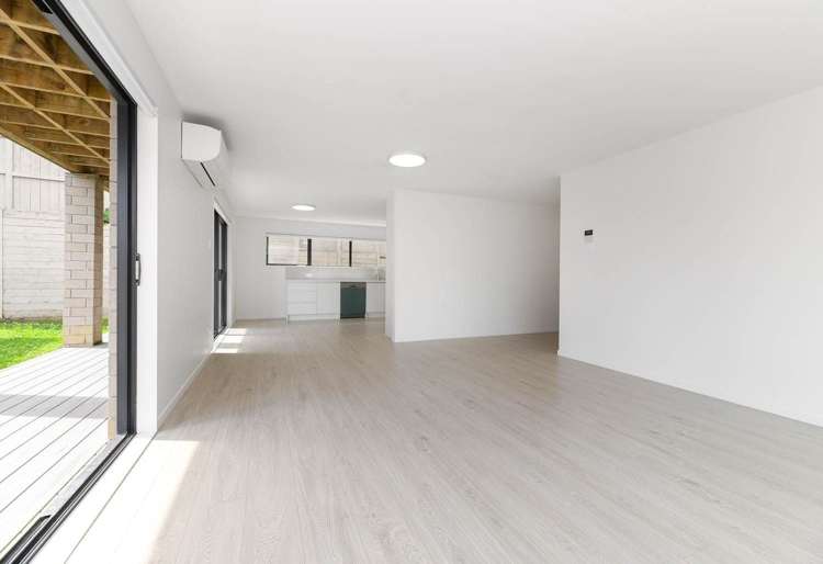 1/65A Terry Street Blockhouse Bay_14