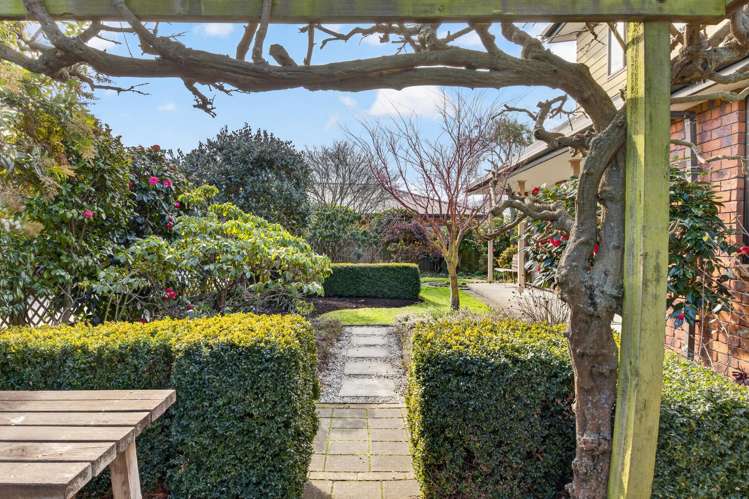 14 Tuscany Place Beckenham_31
