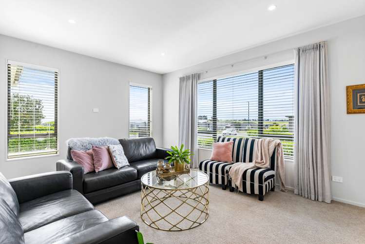9 Motukaraka Drive Beachlands_13