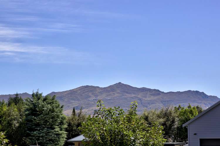 7 Gretton Way Lower Shotover_22