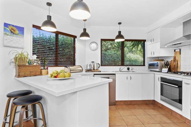 1185 Papamoa Beach Road Papamoa_2