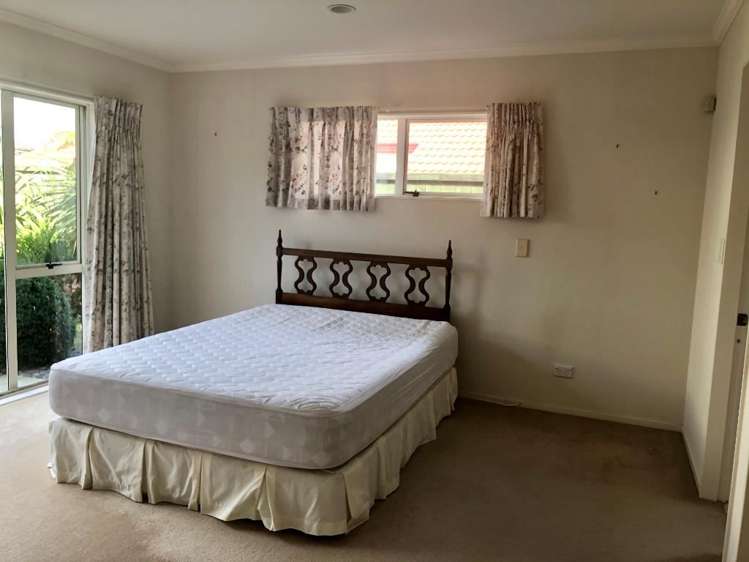 7 Florida Key Papamoa_8