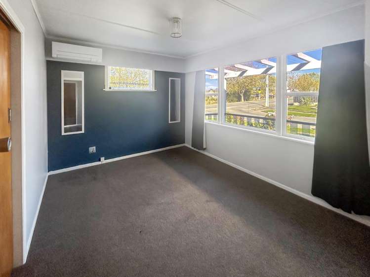 2 Wavell Crescent 10754_3