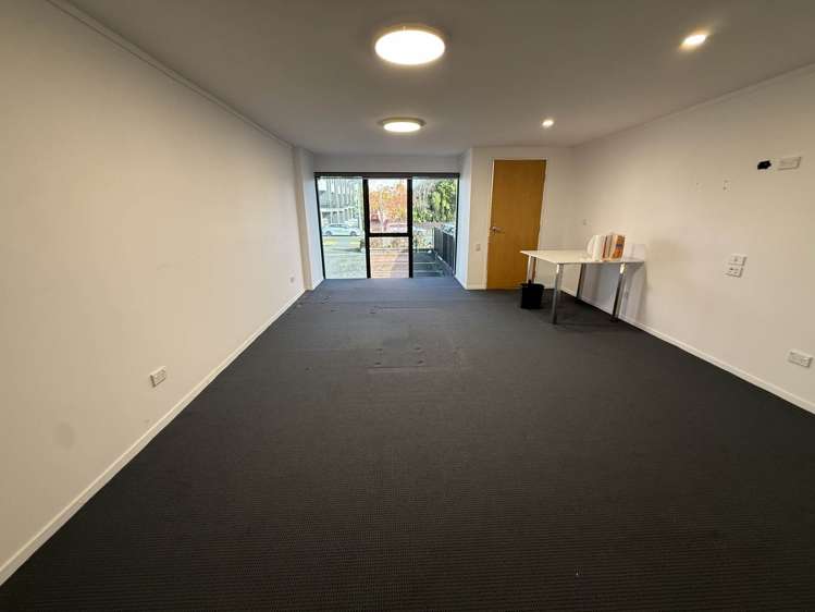 11 Binsted Road New Lynn_13
