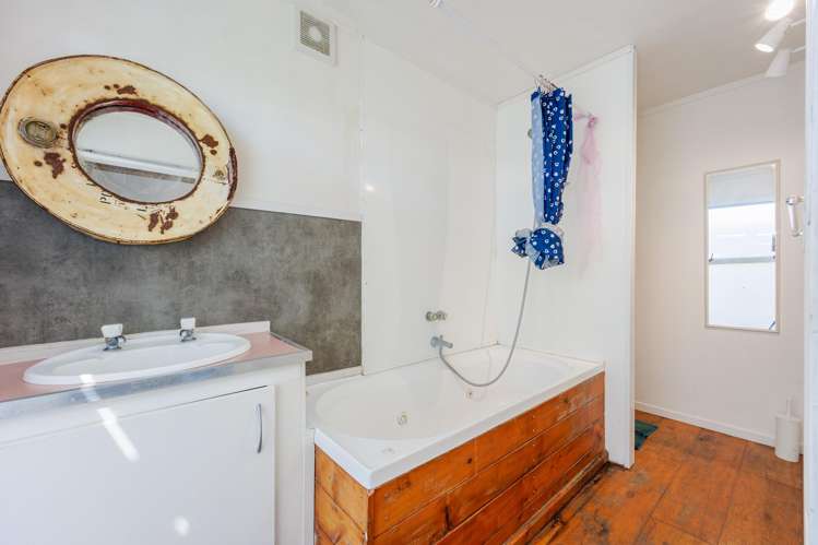 16 Arohia Place Snells Beach_22