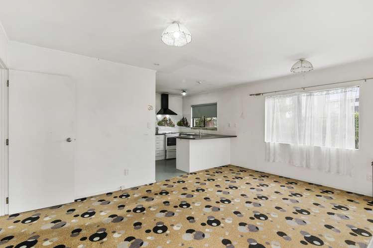 8 Berkeley Road Manurewa_13