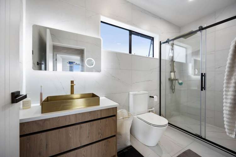 3182E Great North Road New Lynn_7