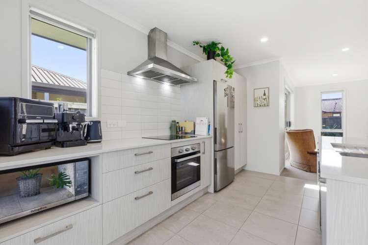 9 Kirk Lane Ohauiti_1