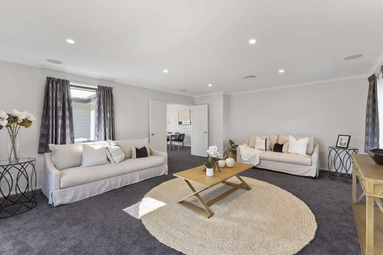 4 Kohunga Crescent Bottle Lake_11