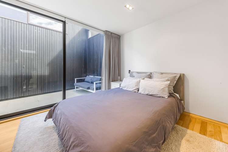 303 Beach Road Campbells Bay_31