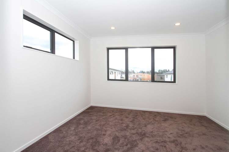 36 Toanui Road Hobsonville_6