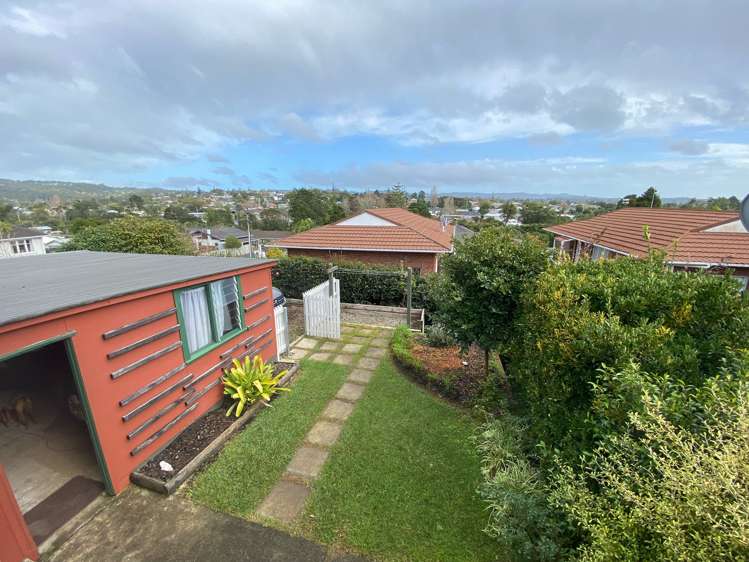 41 Captain Scott Road Glen Eden_14