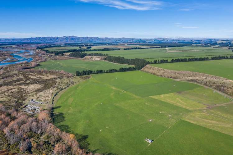 670 The Peaks Road Hawarden_10