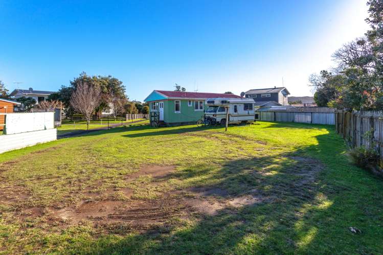 138 Lorraine Place Whangamata_17
