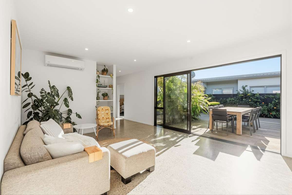 15 Awatira Drive_3