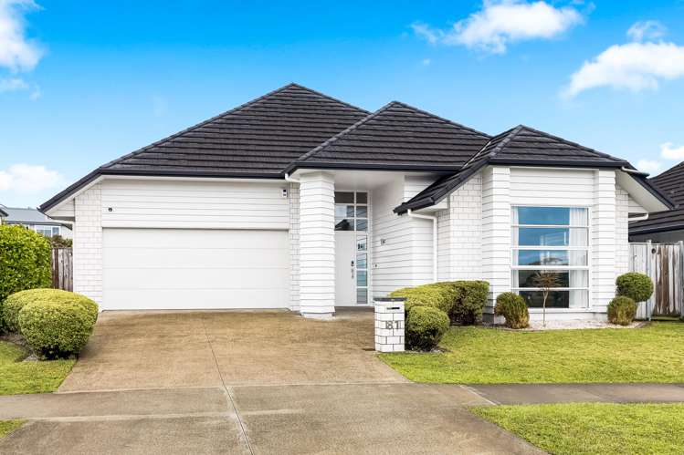 81 Colonial Drive Silverdale_1