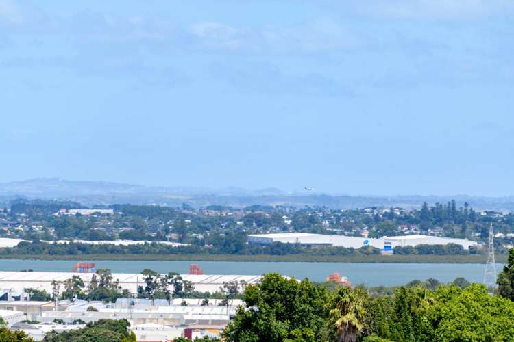 38 Ngatiawa Street One Tree Hill_16