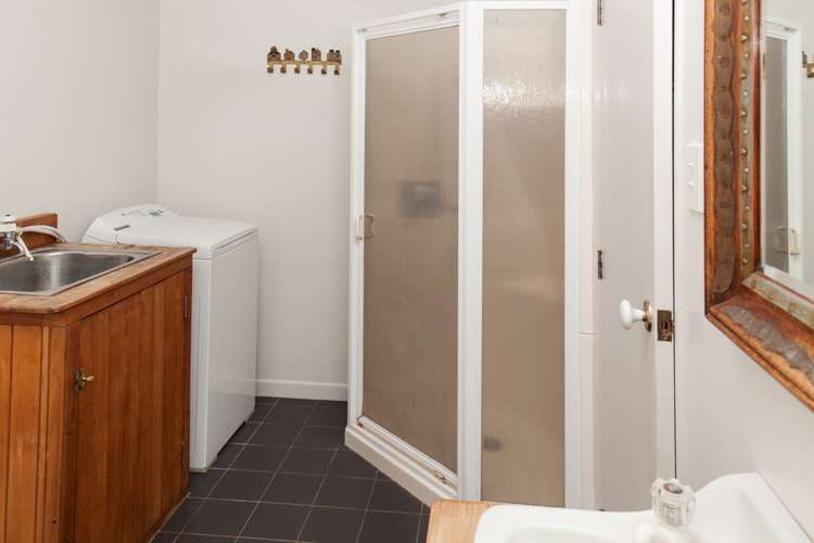 44 Cross Street Raglan_16