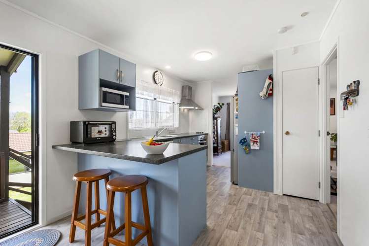 11 Saint Catherine Crescent West Harbour_12