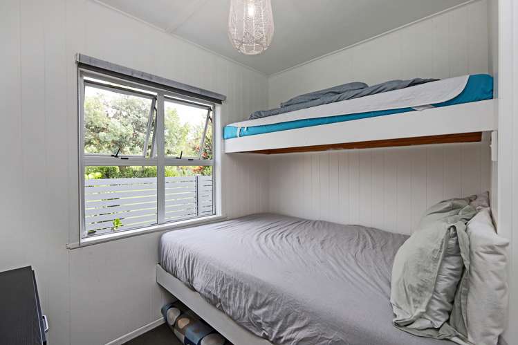 8 Harper Road Waimarama_8