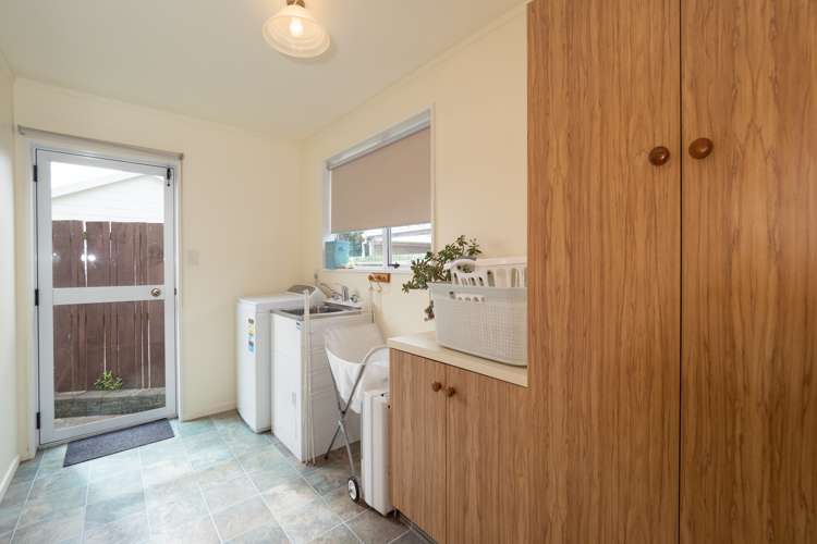 1/63 Havelock Street Ashburton_11