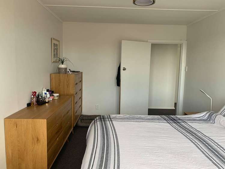 28 Burgess Street Green Island_12