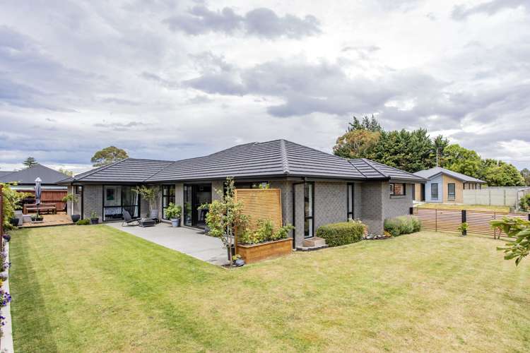 14 Tara Crescent Woodend_13