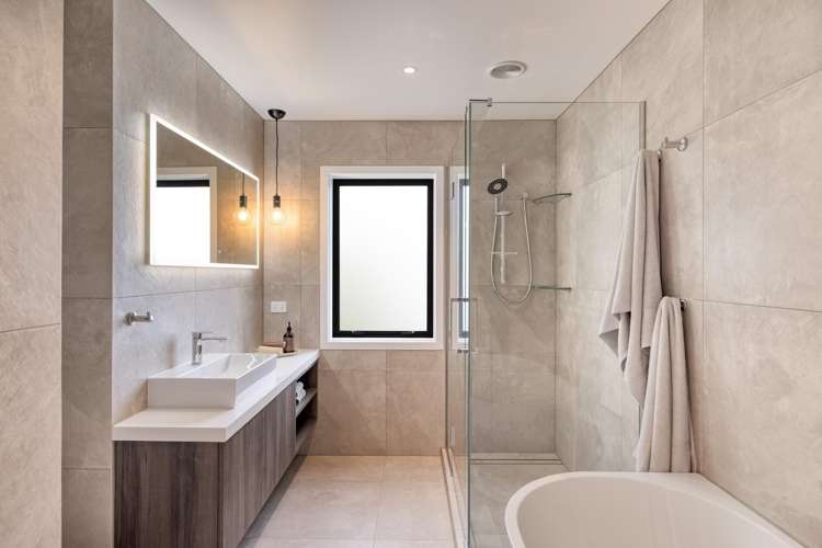 31 Ririnui Place Maungatapu_18