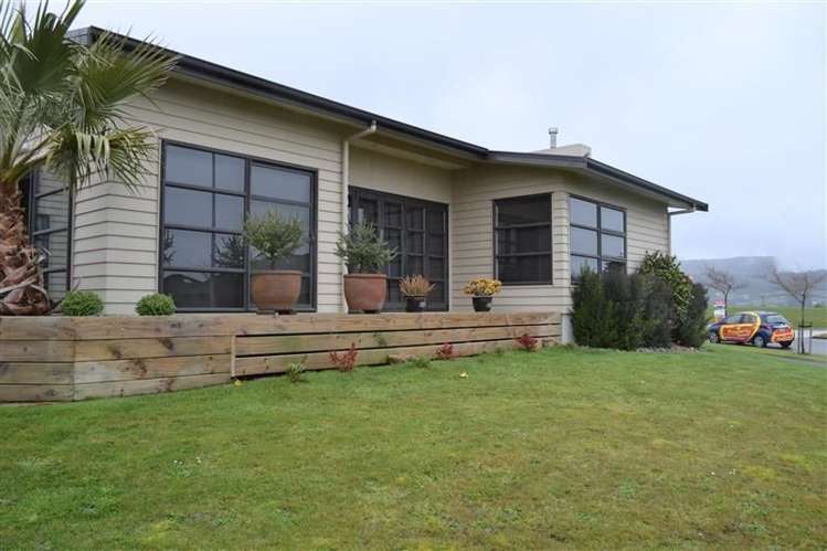 1 Varsity Heights Fitzherbert_24