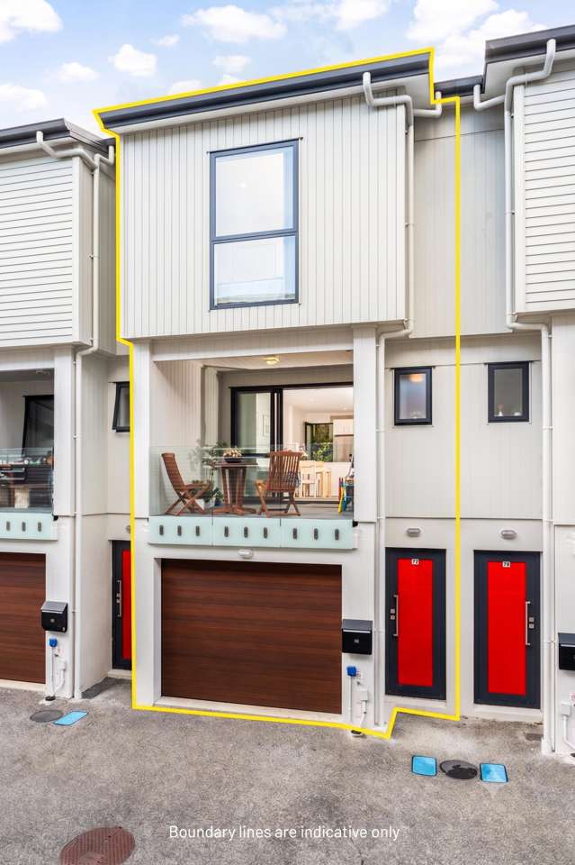 Vacant Now, Ready to Move In!