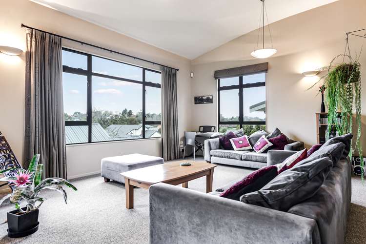 13 Sycamore Place Pukete_8