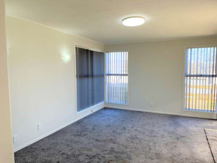 59 Burbank Avenue Manurewa_5